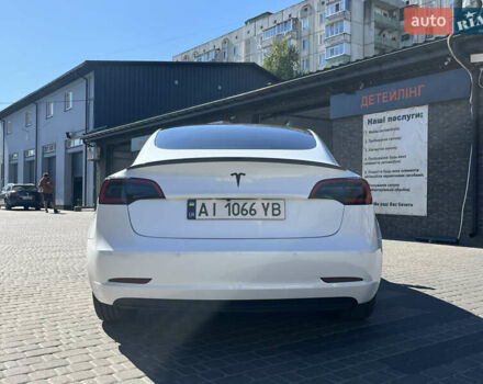 Белый Тесла Модель 3, объемом двигателя 0 л и пробегом 39 тыс. км за 21100 $, фото 11 на Automoto.ua