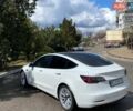 Белый Тесла Модель 3, объемом двигателя 0 л и пробегом 117 тыс. км за 19500 $, фото 3 на Automoto.ua