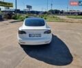 Білий Тесла Модель 3, об'ємом двигуна 0 л та пробігом 225 тис. км за 16199 $, фото 2 на Automoto.ua