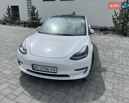 Білий Тесла Модель 3, об'ємом двигуна 0 л та пробігом 47 тис. км за 22100 $, фото 35 на Automoto.ua