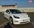 Белый Тесла Модель 3, объемом двигателя 0 л и пробегом 107 тыс. км за 18900 $, фото 1 на Automoto.ua