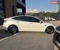 Белый Тесла Модель 3, объемом двигателя 0 л и пробегом 62 тыс. км за 17600 $, фото 9 на Automoto.ua