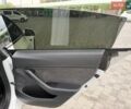 Білий Тесла Модель 3, об'ємом двигуна 0 л та пробігом 104 тис. км за 16500 $, фото 28 на Automoto.ua