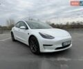 Белый Тесла Модель 3, объемом двигателя 0 л и пробегом 81 тыс. км за 17950 $, фото 23 на Automoto.ua