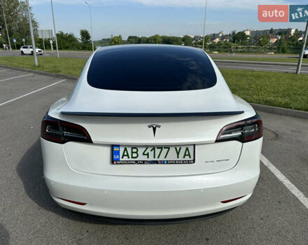 Білий Тесла Модель 3, об'ємом двигуна 0 л та пробігом 52 тис. км за 25500 $, фото 14 на Automoto.ua