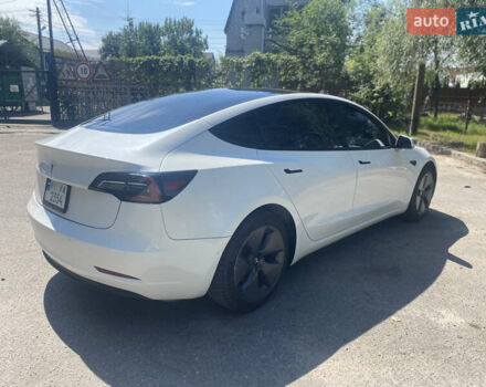 Білий Тесла Модель 3, об'ємом двигуна 0 л та пробігом 44 тис. км за 18500 $, фото 6 на Automoto.ua