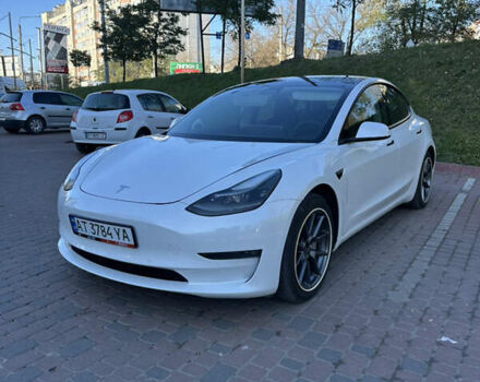 Белый Тесла Модель 3, объемом двигателя 0 л и пробегом 86 тыс. км за 21800 $, фото 13 на Automoto.ua