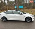 Білий Тесла Модель 3, об'ємом двигуна 0 л та пробігом 154 тис. км за 13999 $, фото 3 на Automoto.ua