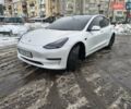 Белый Тесла Модель 3, объемом двигателя 0 л и пробегом 87 тыс. км за 15500 $, фото 4 на Automoto.ua