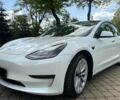 Білий Тесла Модель 3, об'ємом двигуна 0 л та пробігом 87 тис. км за 11500 $, фото 1 на Automoto.ua