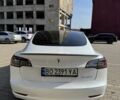 Белый Тесла Модель 3, объемом двигателя 0 л и пробегом 85 тыс. км за 22399 $, фото 8 на Automoto.ua