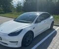 Білий Тесла Модель 3, об'ємом двигуна 0 л та пробігом 42 тис. км за 21000 $, фото 3 на Automoto.ua