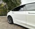 Білий Тесла Модель 3, об'ємом двигуна 0 л та пробігом 200 тис. км за 18000 $, фото 10 на Automoto.ua