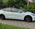 Белый Тесла Модель 3, объемом двигателя 0 л и пробегом 67 тыс. км за 17500 $, фото 19 на Automoto.ua