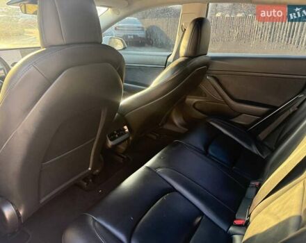 Білий Тесла Модель 3, об'ємом двигуна 0 л та пробігом 200 тис. км за 13300 $, фото 7 на Automoto.ua