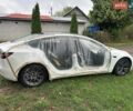 Белый Тесла Модель 3, объемом двигателя 0 л и пробегом 123 тыс. км за 13300 $, фото 3 на Automoto.ua