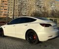 Білий Тесла Модель 3, об'ємом двигуна 0 л та пробігом 71 тис. км за 23600 $, фото 12 на Automoto.ua