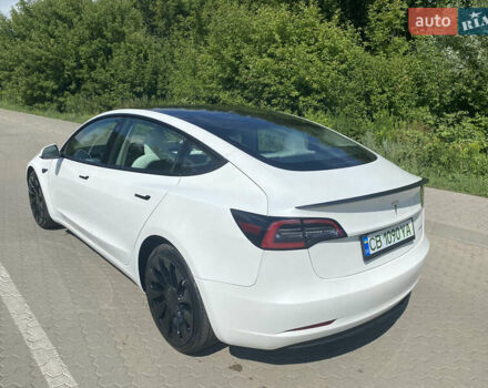 Белый Тесла Модель 3, объемом двигателя 0 л и пробегом 71 тыс. км за 22900 $, фото 9 на Automoto.ua