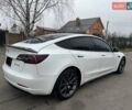 Белый Тесла Модель 3, объемом двигателя 0 л и пробегом 111 тыс. км за 16000 $, фото 2 на Automoto.ua