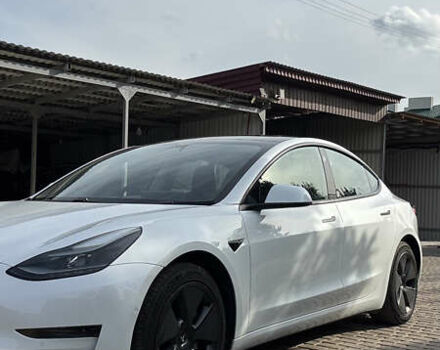 Білий Тесла Модель 3, об'ємом двигуна 0 л та пробігом 35 тис. км за 17600 $, фото 8 на Automoto.ua