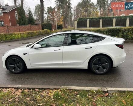 Білий Тесла Модель 3, об'ємом двигуна 0 л та пробігом 154 тис. км за 13999 $, фото 10 на Automoto.ua