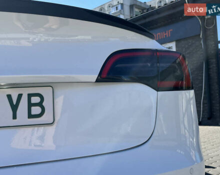 Белый Тесла Модель 3, объемом двигателя 0 л и пробегом 39 тыс. км за 21100 $, фото 14 на Automoto.ua