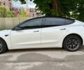 Білий Тесла Модель 3, об'ємом двигуна 0 л та пробігом 112 тис. км за 19000 $, фото 1 на Automoto.ua