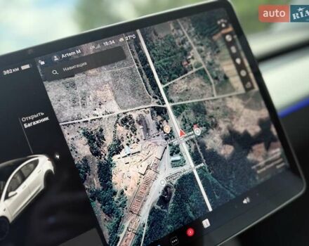 Тесла Модель 3 2021 у Малине на Automoto.ua Білий Тесла Модель 3, об'ємом двигуна 0 л та пробігом 75 тис. км за 24000 $, фото 25 на Automoto.ua