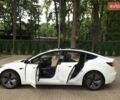 Белый Тесла Модель 3, объемом двигателя 0 л и пробегом 95 тыс. км за 18500 $, фото 16 на Automoto.ua