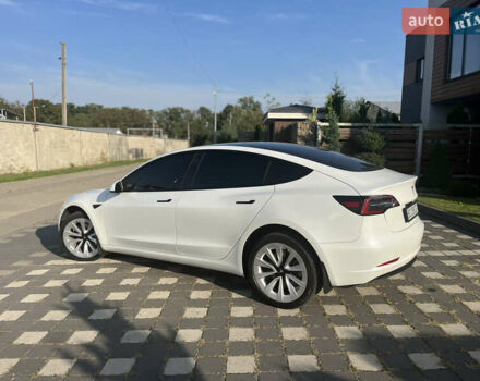 Белый Тесла Модель 3, объемом двигателя 0 л и пробегом 85 тыс. км за 20500 $, фото 10 на Automoto.ua