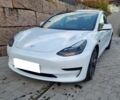 Белый Тесла Модель 3, объемом двигателя 0 л и пробегом 49 тыс. км за 12500 $, фото 1 на Automoto.ua