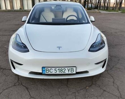 Белый Тесла Модель 3, объемом двигателя 0 л и пробегом 94 тыс. км за 22000 $, фото 8 на Automoto.ua