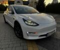Білий Тесла Модель 3, об'ємом двигуна 0 л та пробігом 80 тис. км за 16586 $, фото 3 на Automoto.ua