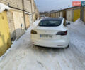 Білий Тесла Модель 3, об'ємом двигуна 0 л та пробігом 52 тис. км за 18500 $, фото 7 на Automoto.ua