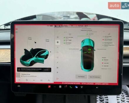 Белый Тесла Модель 3, объемом двигателя 0 л и пробегом 100 тыс. км за 12900 $, фото 20 на Automoto.ua