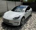 Білий Тесла Модель 3, об'ємом двигуна 0 л та пробігом 140 тис. км за 17000 $, фото 1 на Automoto.ua