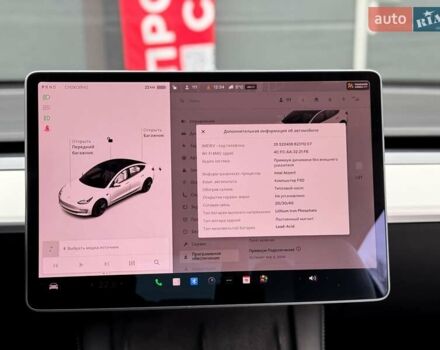 Белый Тесла Модель 3, объемом двигателя 0 л и пробегом 85 тыс. км за 19000 $, фото 22 на Automoto.ua