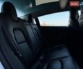 Білий Тесла Модель 3, об'ємом двигуна 0 л та пробігом 185 тис. км за 16500 $, фото 59 на Automoto.ua