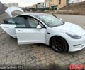Білий Тесла Модель 3, об'ємом двигуна 0.15 л та пробігом 92 тис. км за 16900 $, фото 7 на Automoto.ua