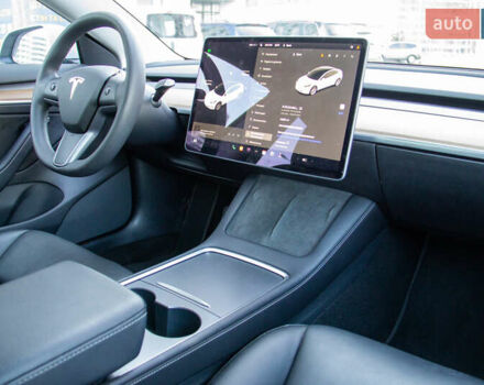 Белый Тесла Модель 3, объемом двигателя 0 л и пробегом 53 тыс. км за 23000 $, фото 8 на Automoto.ua