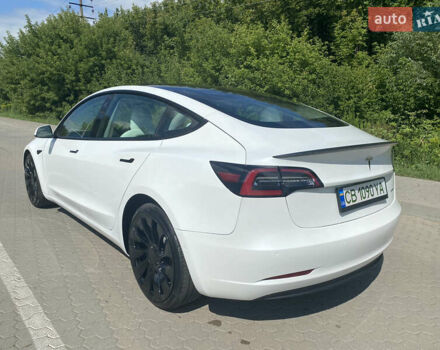 Белый Тесла Модель 3, объемом двигателя 0 л и пробегом 71 тыс. км за 22900 $, фото 8 на Automoto.ua