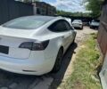 Белый Тесла Модель 3, объемом двигателя 0 л и пробегом 180 тыс. км за 12800 $, фото 1 на Automoto.ua