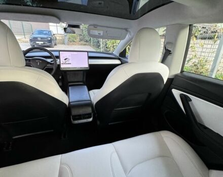 Білий Тесла Модель 3, об'ємом двигуна 0 л та пробігом 81 тис. км за 20400 $, фото 6 на Automoto.ua