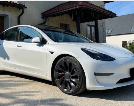 Білий Тесла Модель 3, об'ємом двигуна 0 л та пробігом 68 тис. км за 11700 $, фото 3 на Automoto.ua