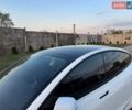 Білий Тесла Модель 3, об'ємом двигуна 0 л та пробігом 180 тис. км за 18800 $, фото 6 на Automoto.ua