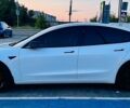 Білий Тесла Модель 3, об'ємом двигуна 0 л та пробігом 131 тис. км за 24900 $, фото 20 на Automoto.ua