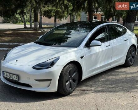 Білий Тесла Модель 3, об'ємом двигуна 0 л та пробігом 35 тис. км за 16700 $, фото 2 на Automoto.ua