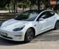 Білий Тесла Модель 3, об'ємом двигуна 0 л та пробігом 35 тис. км за 16700 $, фото 2 на Automoto.ua