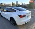 Білий Тесла Модель 3, об'ємом двигуна 0 л та пробігом 183 тис. км за 14750 $, фото 59 на Automoto.ua
