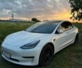 Білий Тесла Модель 3, об'ємом двигуна 0 л та пробігом 9 тис. км за 22500 $, фото 1 на Automoto.ua